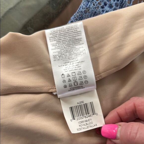 BCBGMaxAzria Blue Cream Spaghetti Strap Midi Silky Lace Weddings Evening - Picture 17 of 17